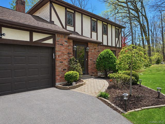 96 Edgewood Drive, Central Valley, NY 10917