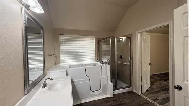 13615 Evening Wind Drive, Pearland, TX 77584