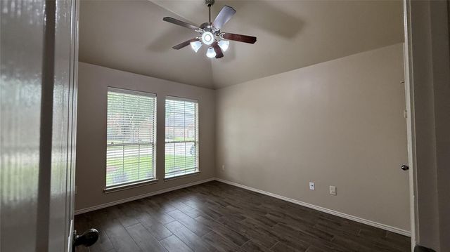 13615 Evening Wind Drive, Pearland, TX 77584