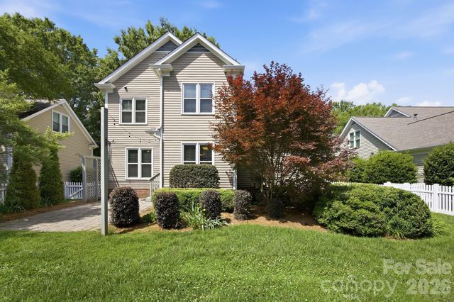 805 Celbridge Court, Charlotte, NC 28270