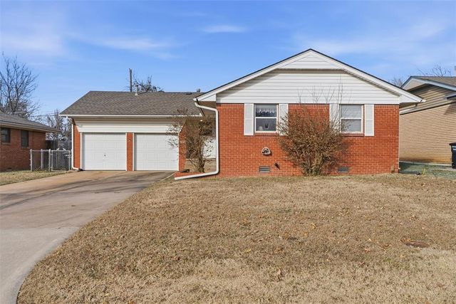 115 NE 8th Street, Moore, OK 73160
