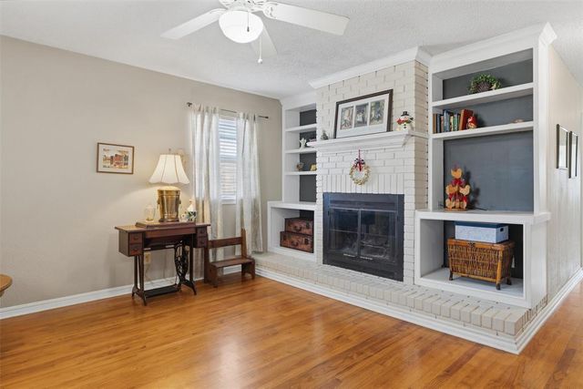 115 NE 8th Street, Moore, OK 73160