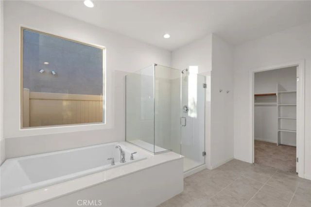 17727 Santa Lucia Court, Riverside, CA 92503