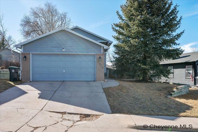 5274 FISHING BRIDGE, Cheyenne, WY 82009