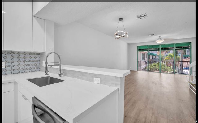 12666 NW 14th Place, Sunrise, FL 33323