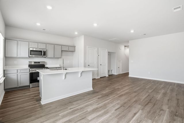 2383 Bellflower Street, Sumter, SC 29153