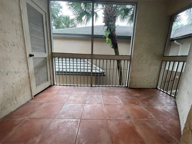 9755 Westview Dr 1223, Coral Springs, FL 33076