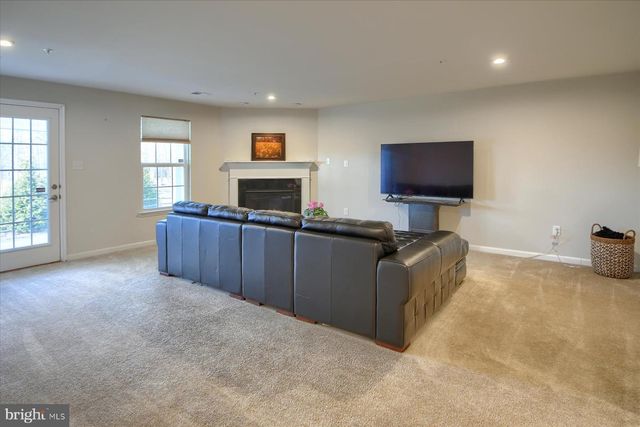 207 LAUREL LN, Perkasie, PA 18944