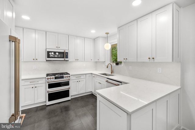 4510 MULLEN LN, Annandale, VA 22003