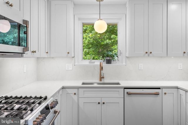 4510 MULLEN LN, Annandale, VA 22003
