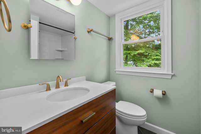 4510 MULLEN LN, Annandale, VA 22003