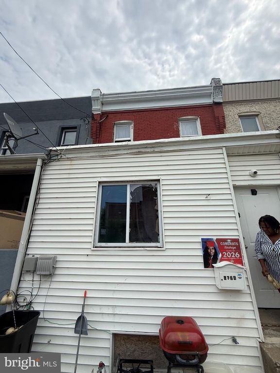 6814 YOCUM ST, PHILADELPHIA, PA 19142 — exterior