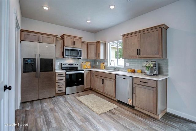 216 N Vercler Ln, Spokane Valley, WA 99216