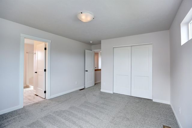 216 N Vercler Ln, Spokane Valley, WA 99216