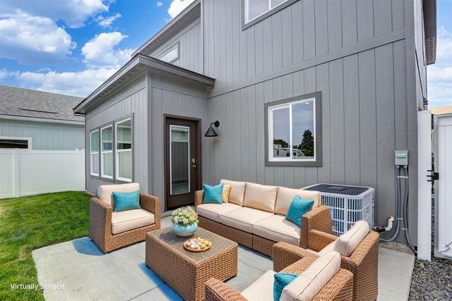 216 N Vercler Ln, Spokane Valley, WA 99216