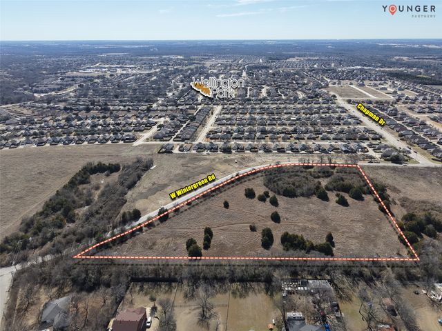 1601 WINTERGREEN, Lancaster, TX 75134