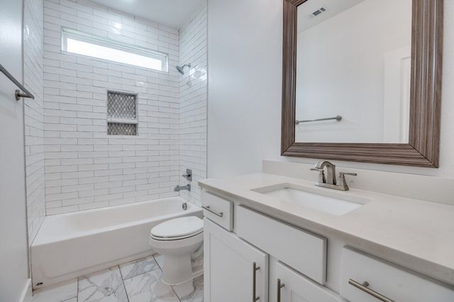 5567 Butternut Street, Dallas, TX 75212