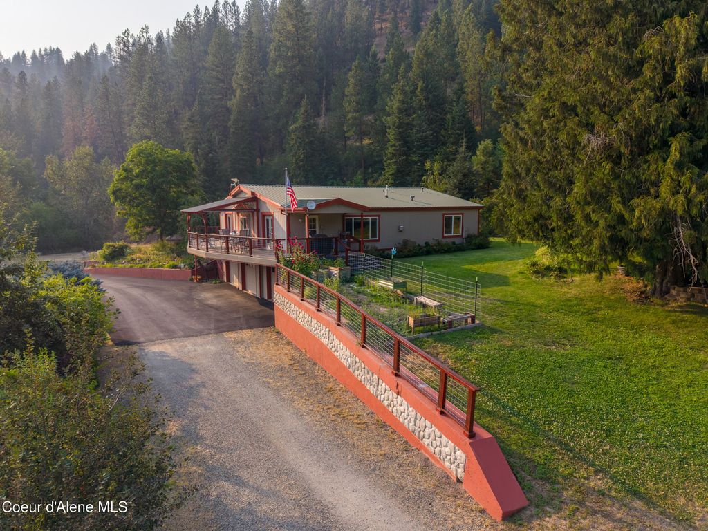 134 Deep Creek RD, St. Maries, ID 83861 photo 4