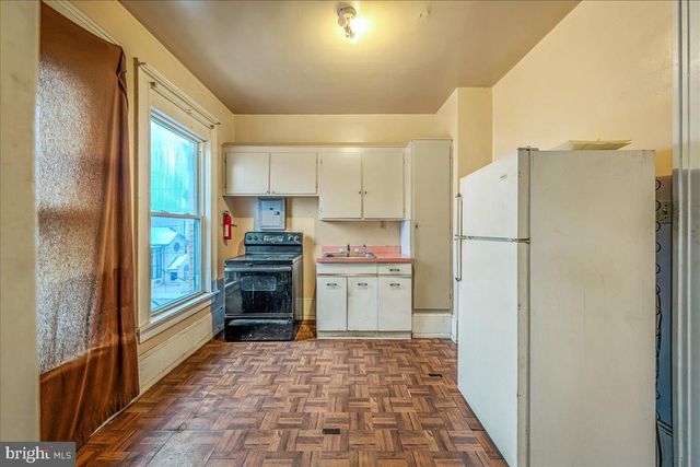 310 N SHAMOKIN ST, Shamokin, PA 17872