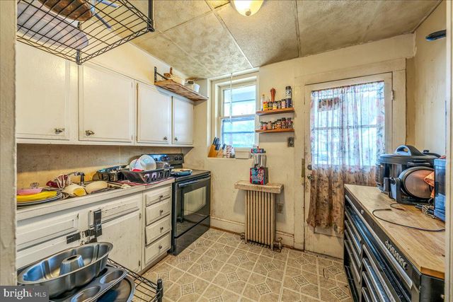 310 N SHAMOKIN ST, Shamokin, PA 17872