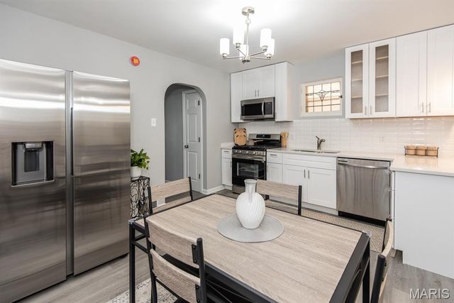 5920 Morganford Road, St Louis, MO 63116