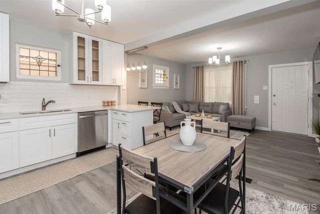 5920 Morganford Road, St Louis, MO 63116