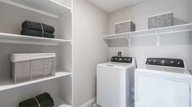 7216 Serene Skies Court, Jurupa Valley, CA 92509