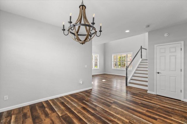 1766 Churchill Downs Cir, Oakdale, CA 95361