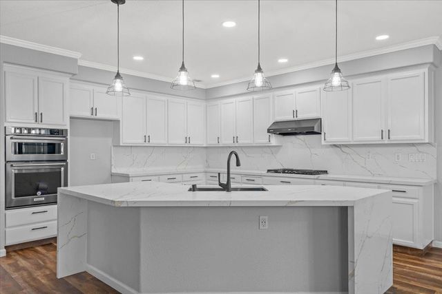 1766 Churchill Downs Cir, Oakdale, CA 95361