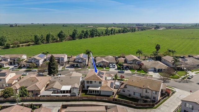 1766 Churchill Downs Cir, Oakdale, CA 95361