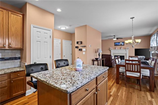 1728 Hampton Woods Way, Lawrenceville, GA 30043