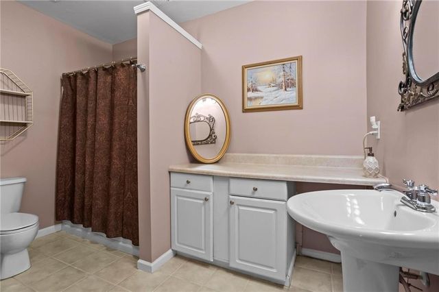 1728 Hampton Woods Way, Lawrenceville, GA 30043