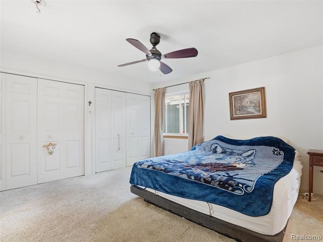 8868 Tackles Drive, White Lake, MI 48386