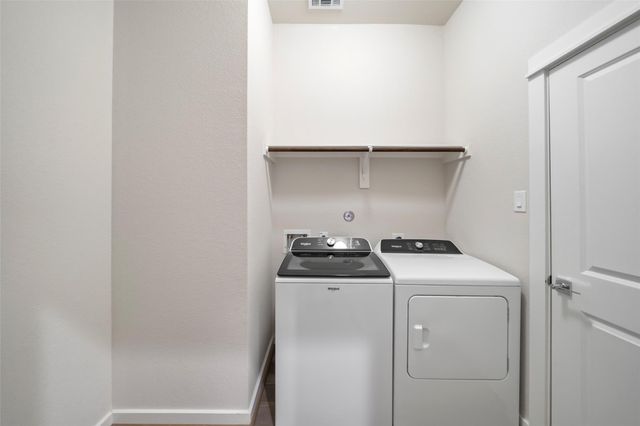 11755 Oakwood Ranch Drive, Willis, TX 77378