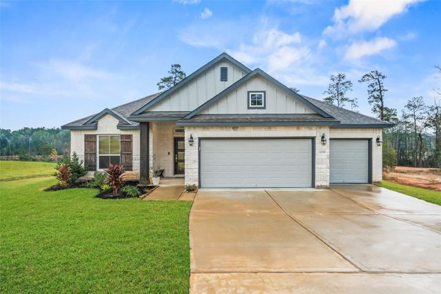 11755 Oakwood Ranch Drive, Willis, TX 77378