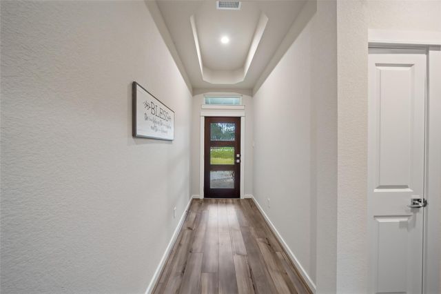 11755 Oakwood Ranch Drive, Willis, TX 77378