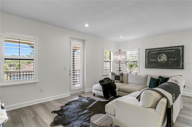 7865 MARSH POINTE DRIVE, Tampa, FL 33635