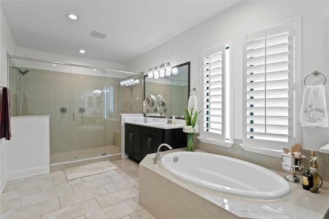 7865 MARSH POINTE DRIVE, Tampa, FL 33635
