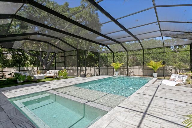 7865 MARSH POINTE DRIVE, Tampa, FL 33635
