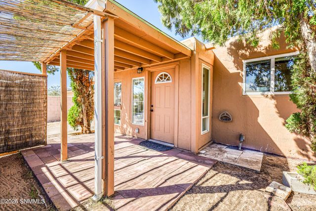 2105 Skyway Drive, Las Cruces, NM 88001