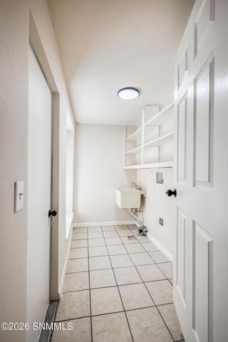 2105 Skyway Drive, Las Cruces, NM 88001