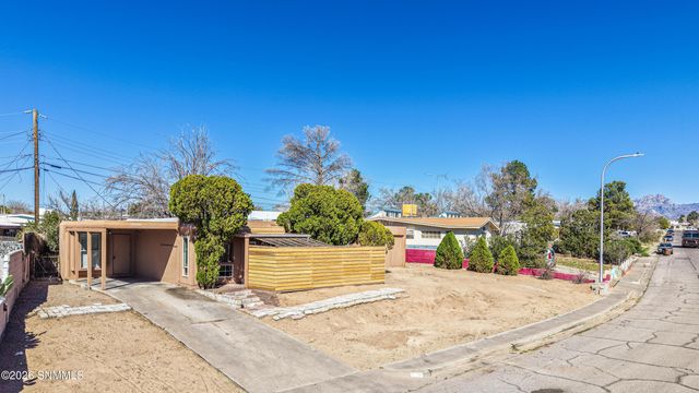 2105 Skyway Drive, Las Cruces, NM 88001