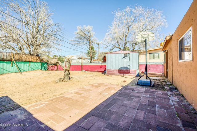 2105 Skyway Drive, Las Cruces, NM 88001