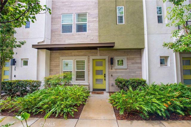 923 E Mason Lane 34, Anaheim, CA 92805