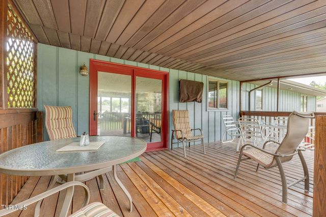 209 Harmony Acres Drive E, Jonesborough, TN 37659