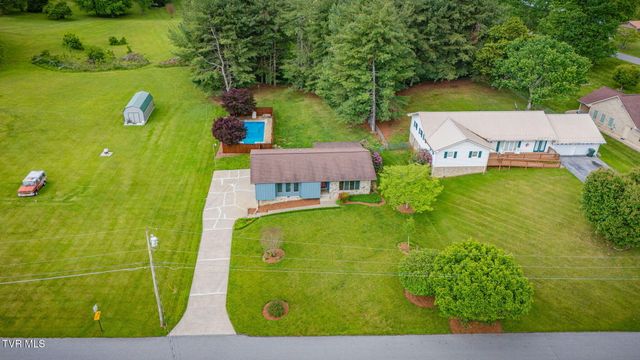 209 Harmony Acres Drive E, Jonesborough, TN 37659