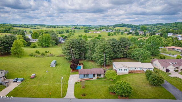 209 Harmony Acres Drive E, Jonesborough, TN 37659