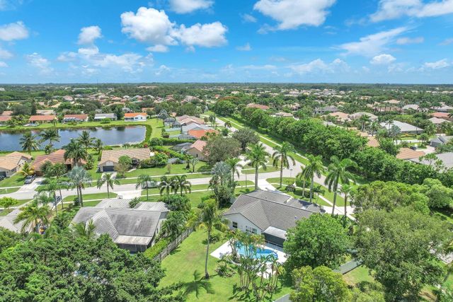 10844 Paso Fino Drive, Wellington, FL 33449