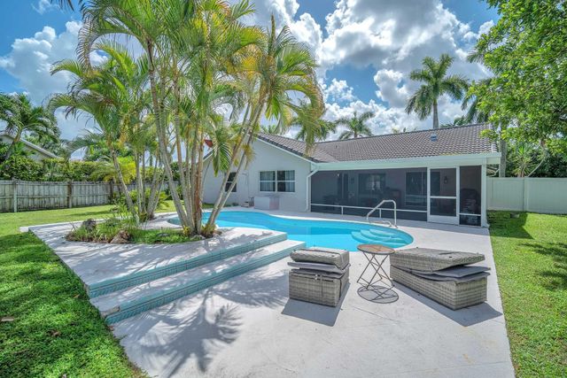 10844 Paso Fino Drive, Wellington, FL 33449