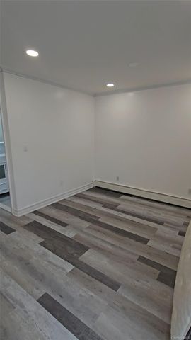 101-25 111th 1, Richmond Hill S., NY 11419